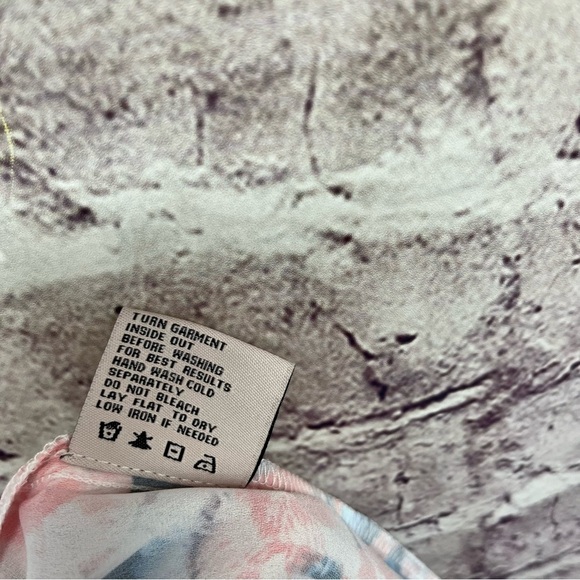 Disney Alice Through The Looking Glass Floral Tie Hem Blouse - Picture 10 of 11